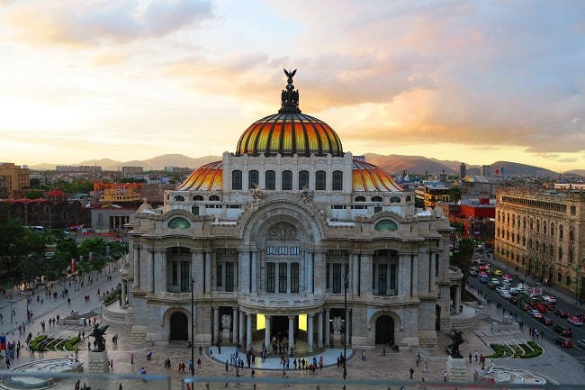 7 Essential Travel Tips For Your First Time In Mexico