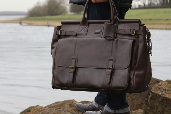 Win a £600 Lanaly Framed Weekender