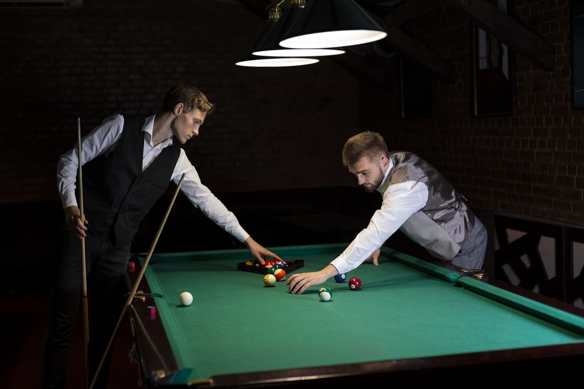 How You Can Avoid Aches and Pains When Playing Cue Sports