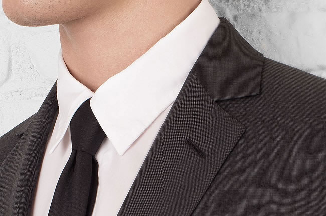 Notched lapel