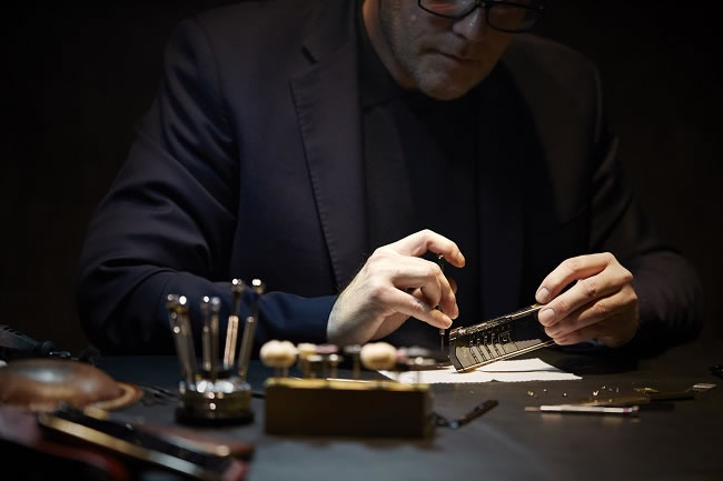 Vertu Puts the Individual at its Heart