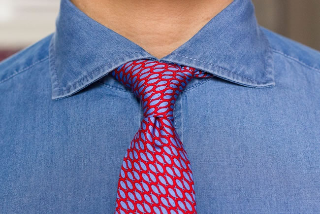 Half Windsor Knot