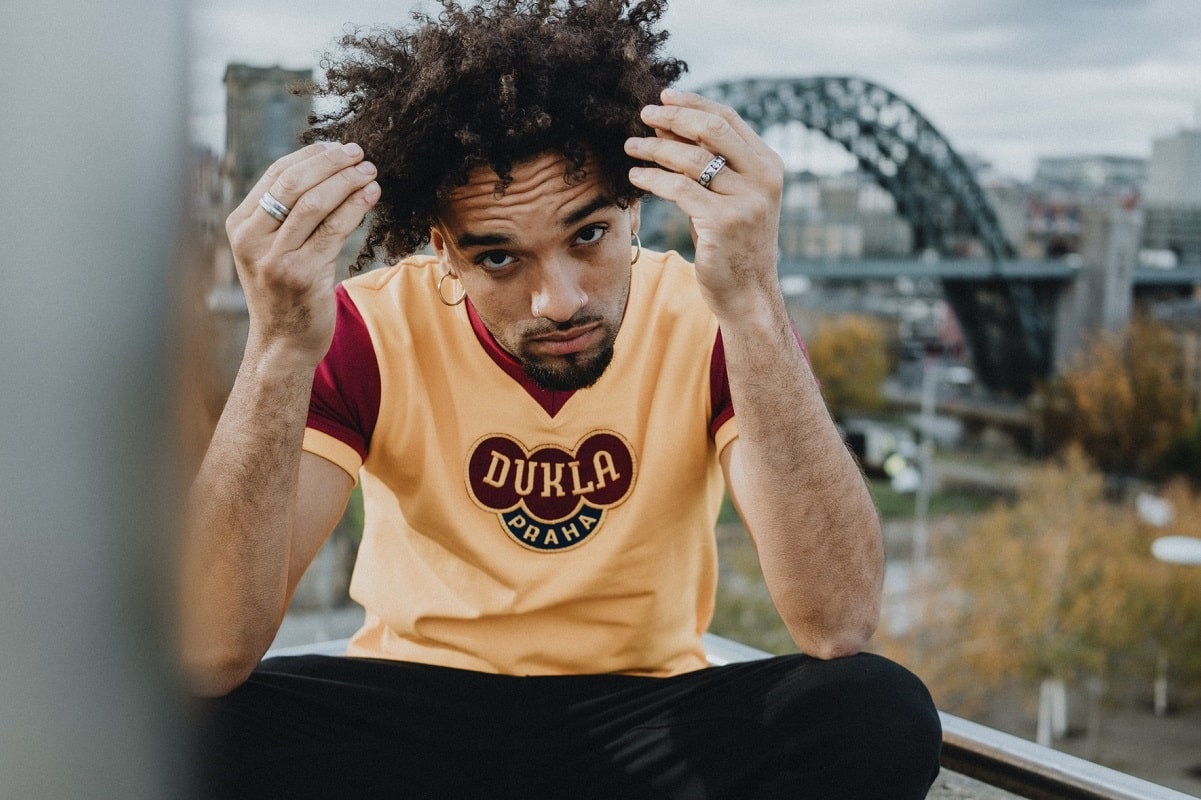 The Impact of Retro Football Shirts on Fashion and Streetwear