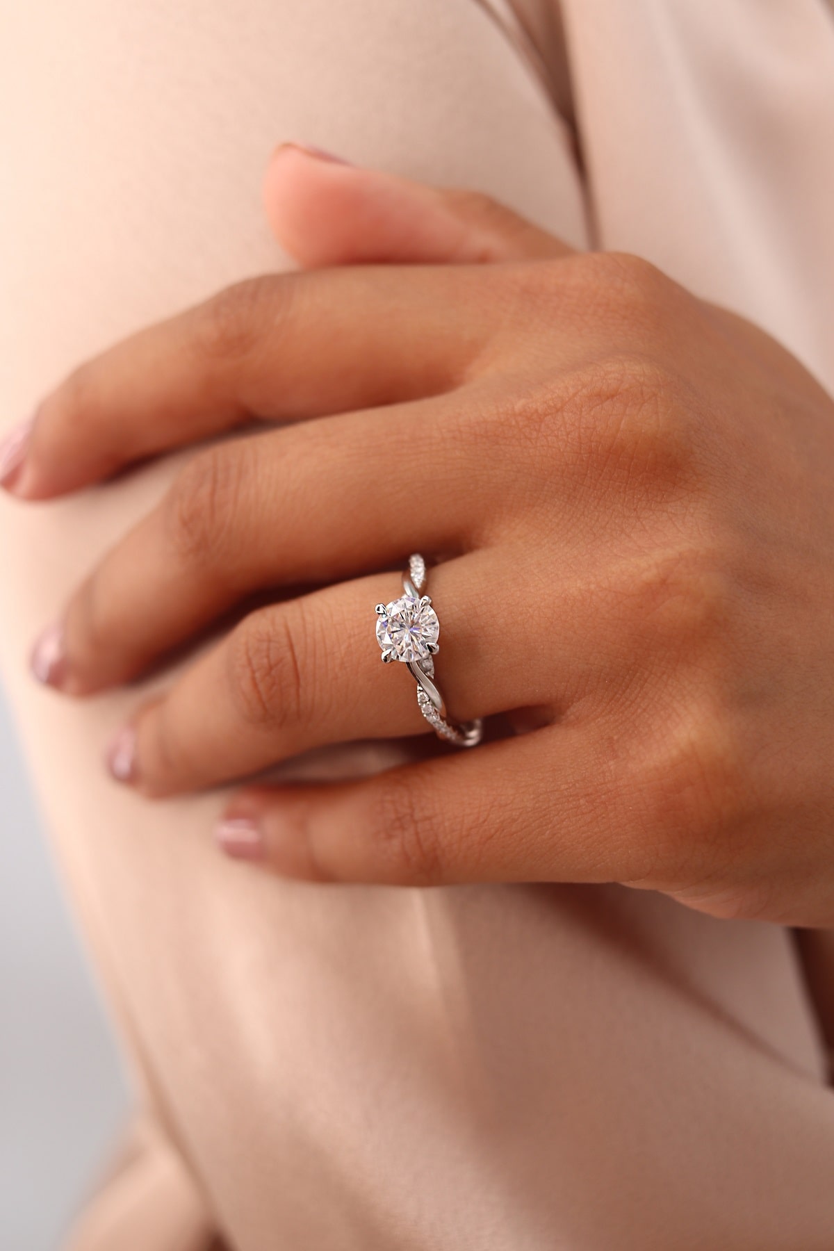 Proposal Ideas: Should You Consider a Lab
Diamond Engagement Ring?